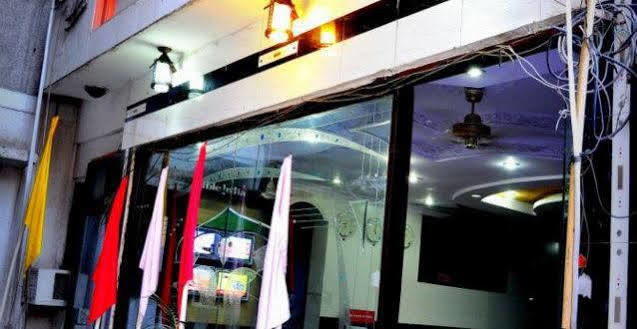 Hotel Peace Point - 1 Min Walking Distance From Station New Delhi Ngoại thất bức ảnh